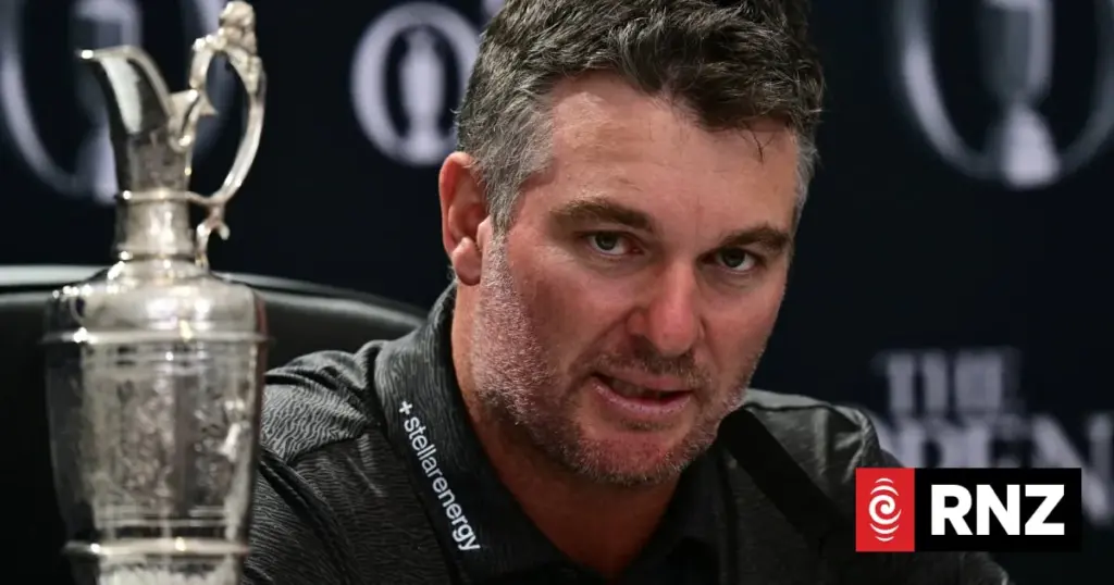 Watch: Ryan Fox brings Claret Jug home - First family ... then a pie